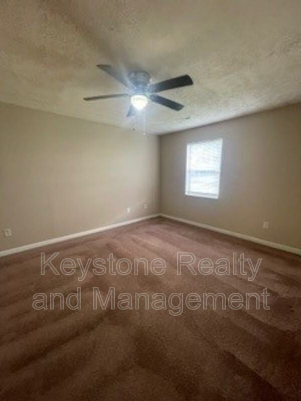 298 Thompsonville Ln #702 - Photo 7 of 10