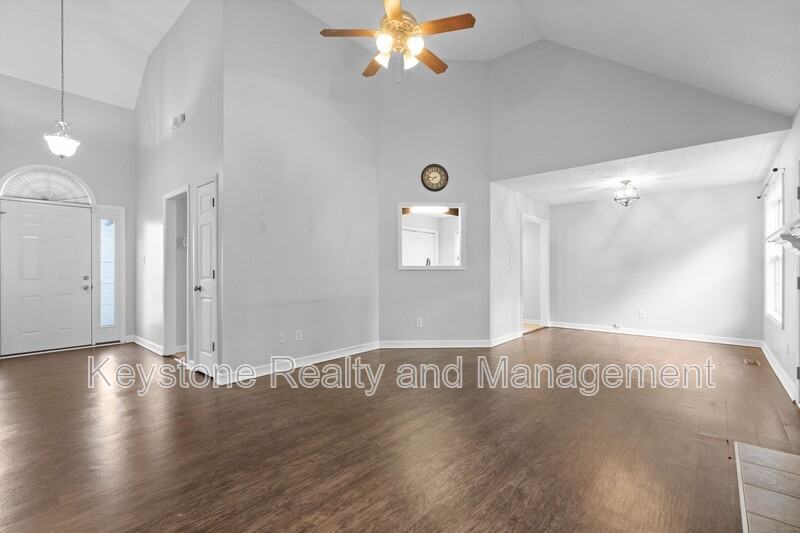 1405 Mutual Dr - Photo 2 of 15
