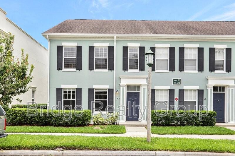 735 Siena Palm Dr - Photo 3 of 50