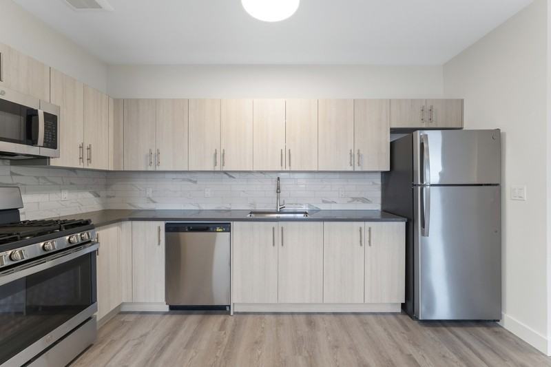 505 49S Day St. - Photo 6 of 19