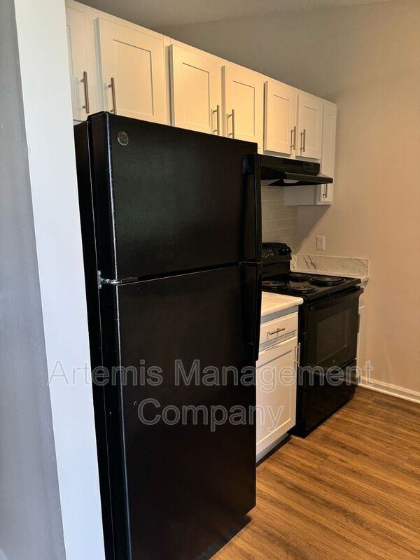 1278 Montecello Dr - Photo 4 of 15
