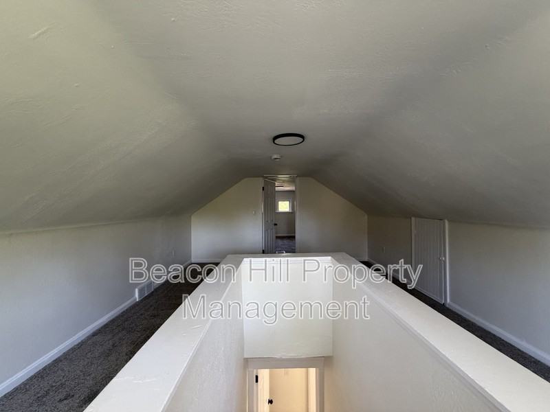 3524 E 143rd St - Photo 7 of 10