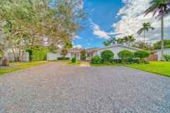 7621 Sw 65th Pl - Photo 1 of 1