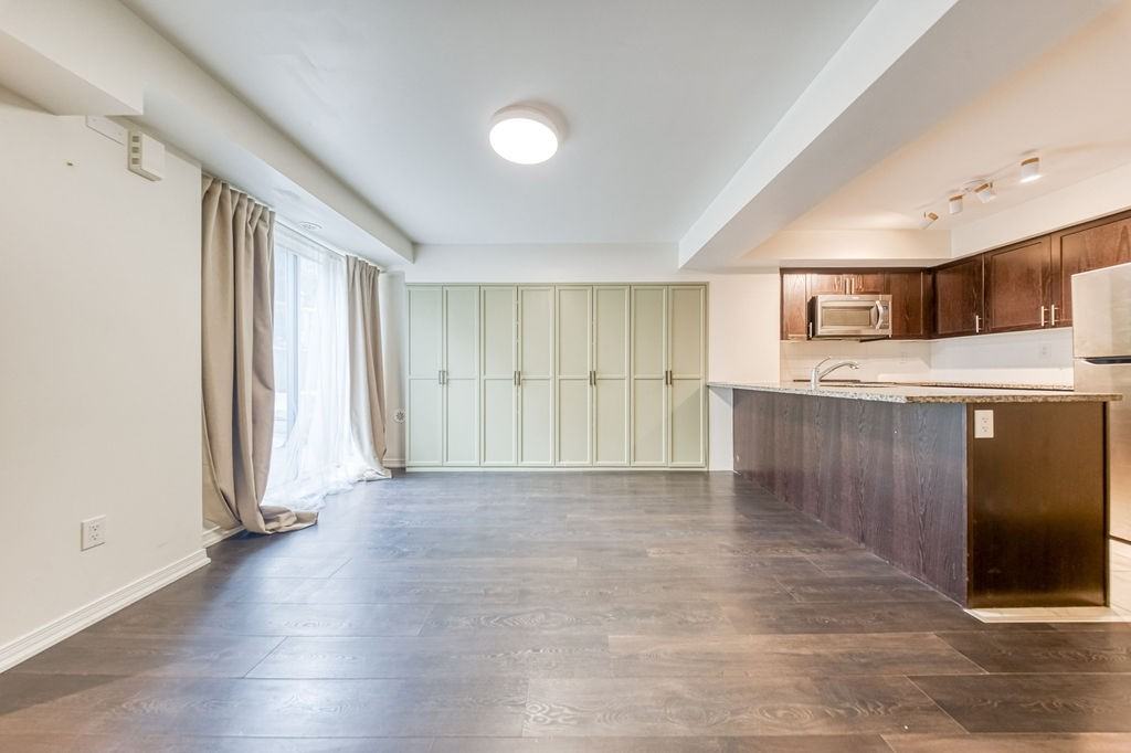 3 Applewood Lane #103 - Photo 7 of 31