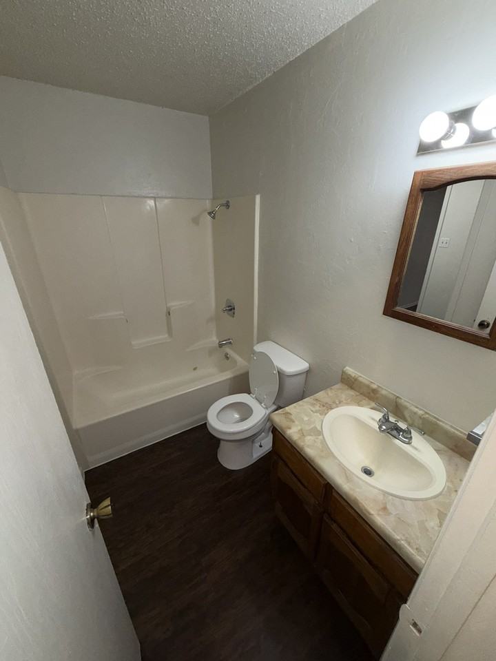 2318 Paul Revere Street #A - Photo 4 of 10