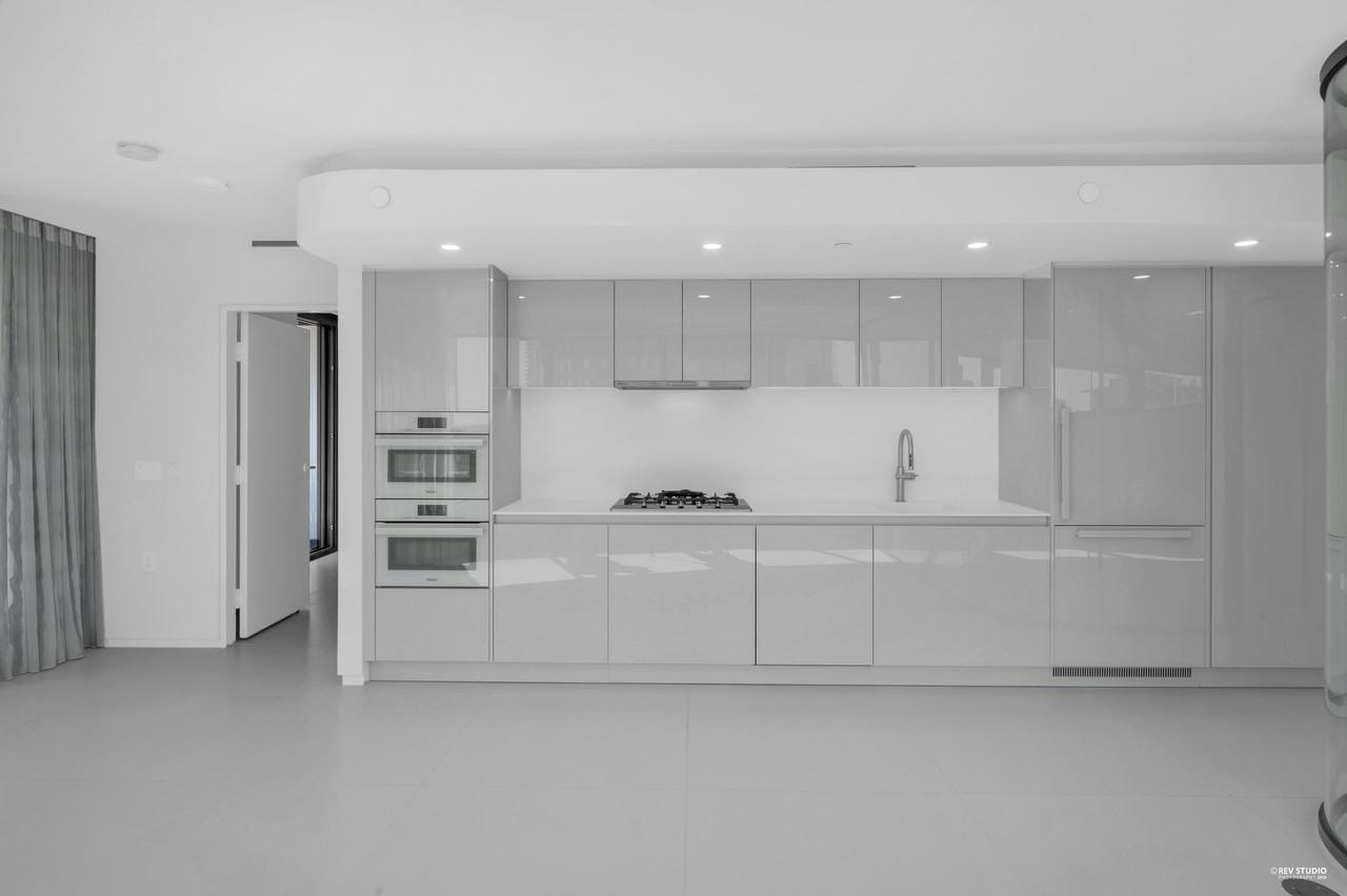 1033 Nelson Street - Photo 8