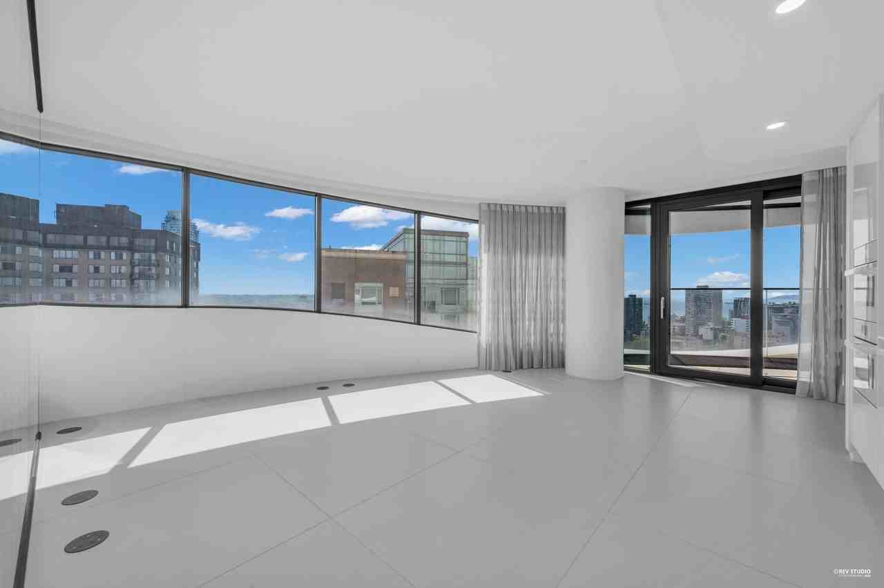 1033 Nelson Street - Photo 11
