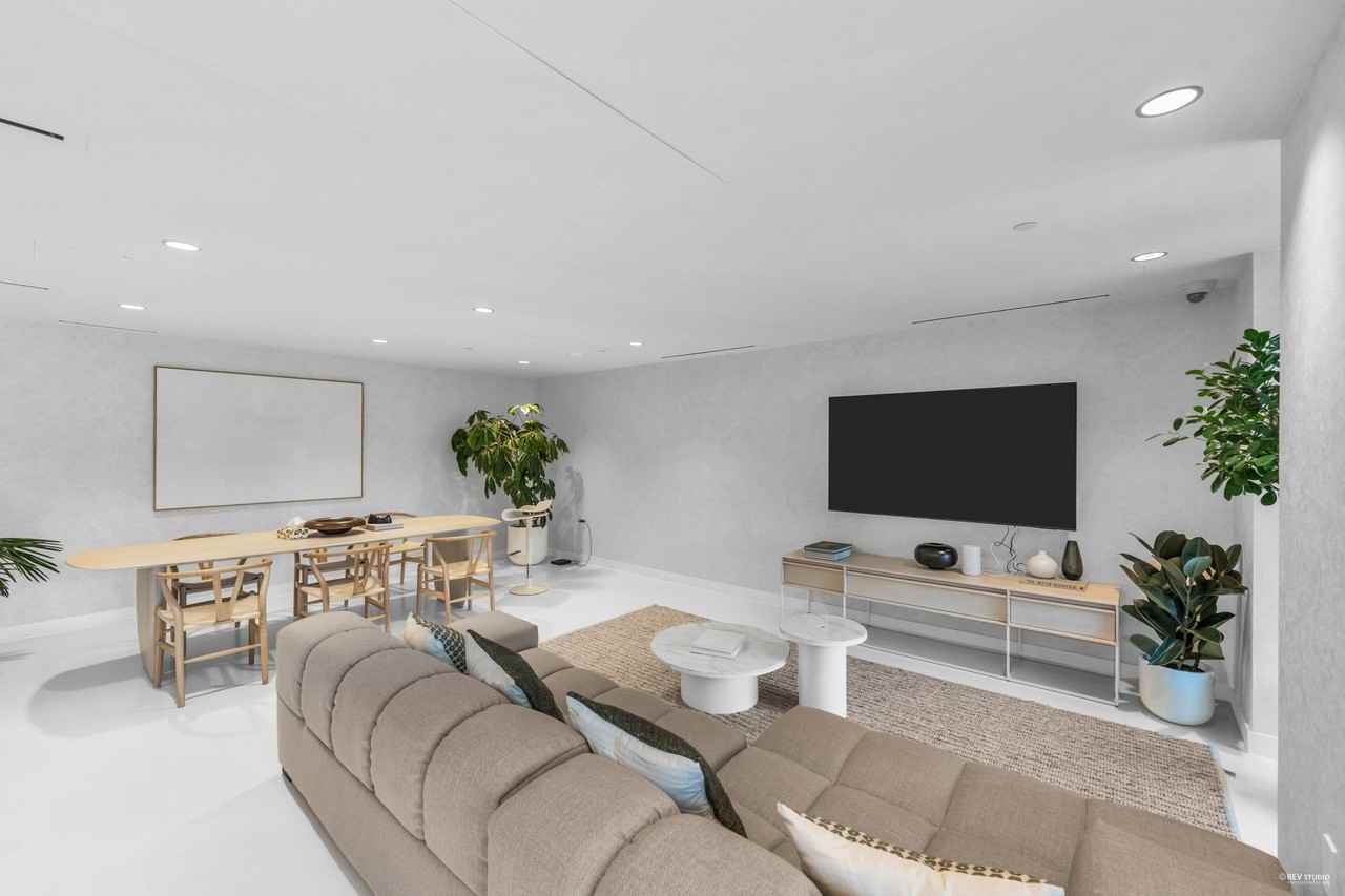 1033 Nelson Street - Photo 24