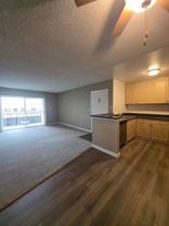 652 Moss St - Photo 1 of 1