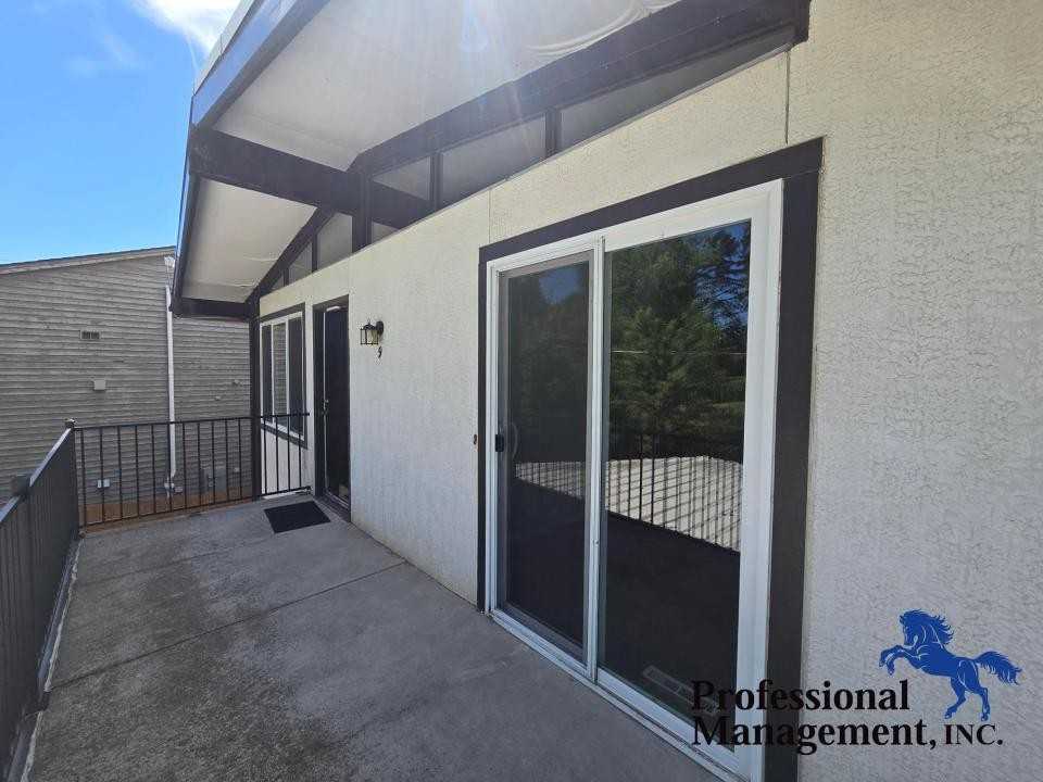 421 Lordwith Dr #9 - Photo 2 of 10