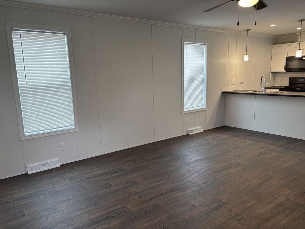 296 Cimarron - Photo 3 of 34
