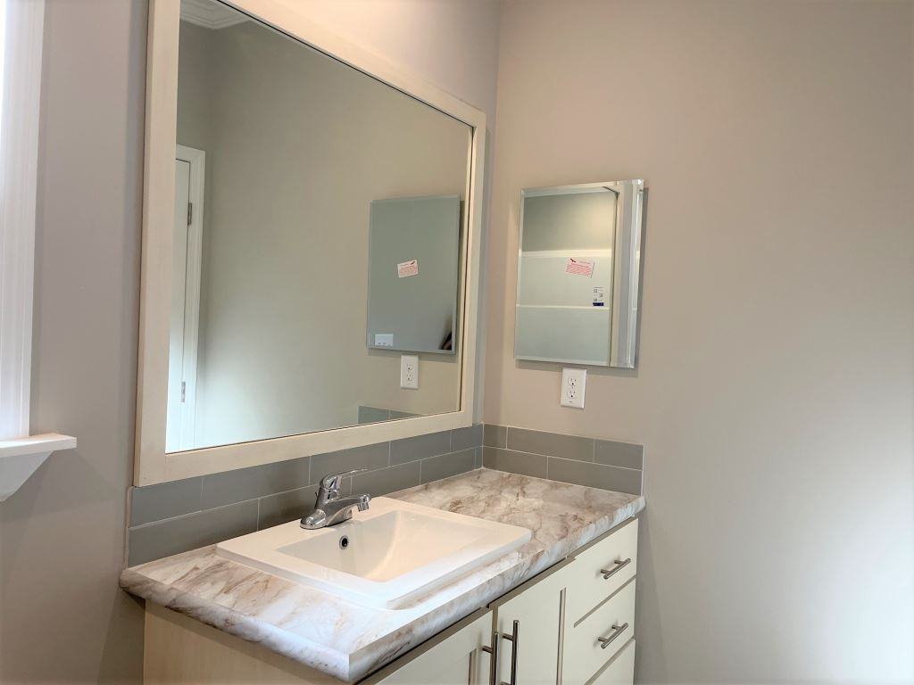 1077 Cloverleaf Cir - Photo 3 of 34