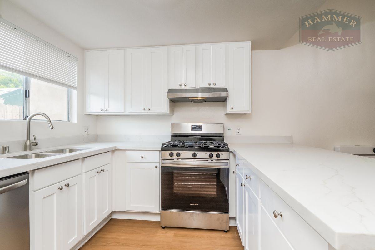 5518 Lauretta St ##1 - Photo 5 of 15