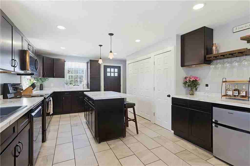 44 Old Stone Church Rd - Photo 6 of 18