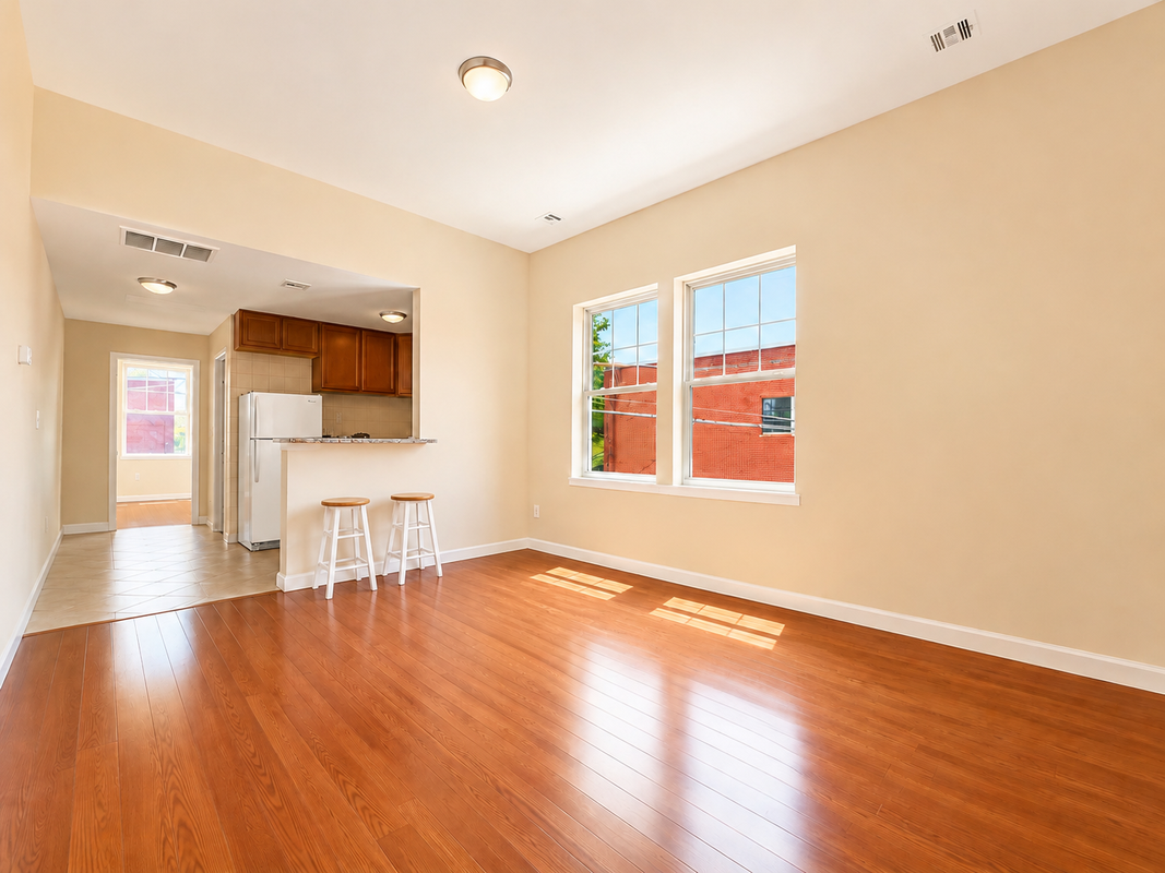 86 W 21st St - Photo 4 of 12