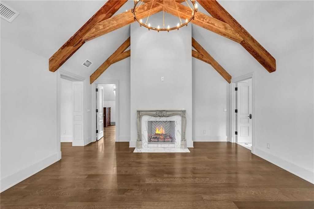 425 Broadland Rd Nw - Photo 7 of 50