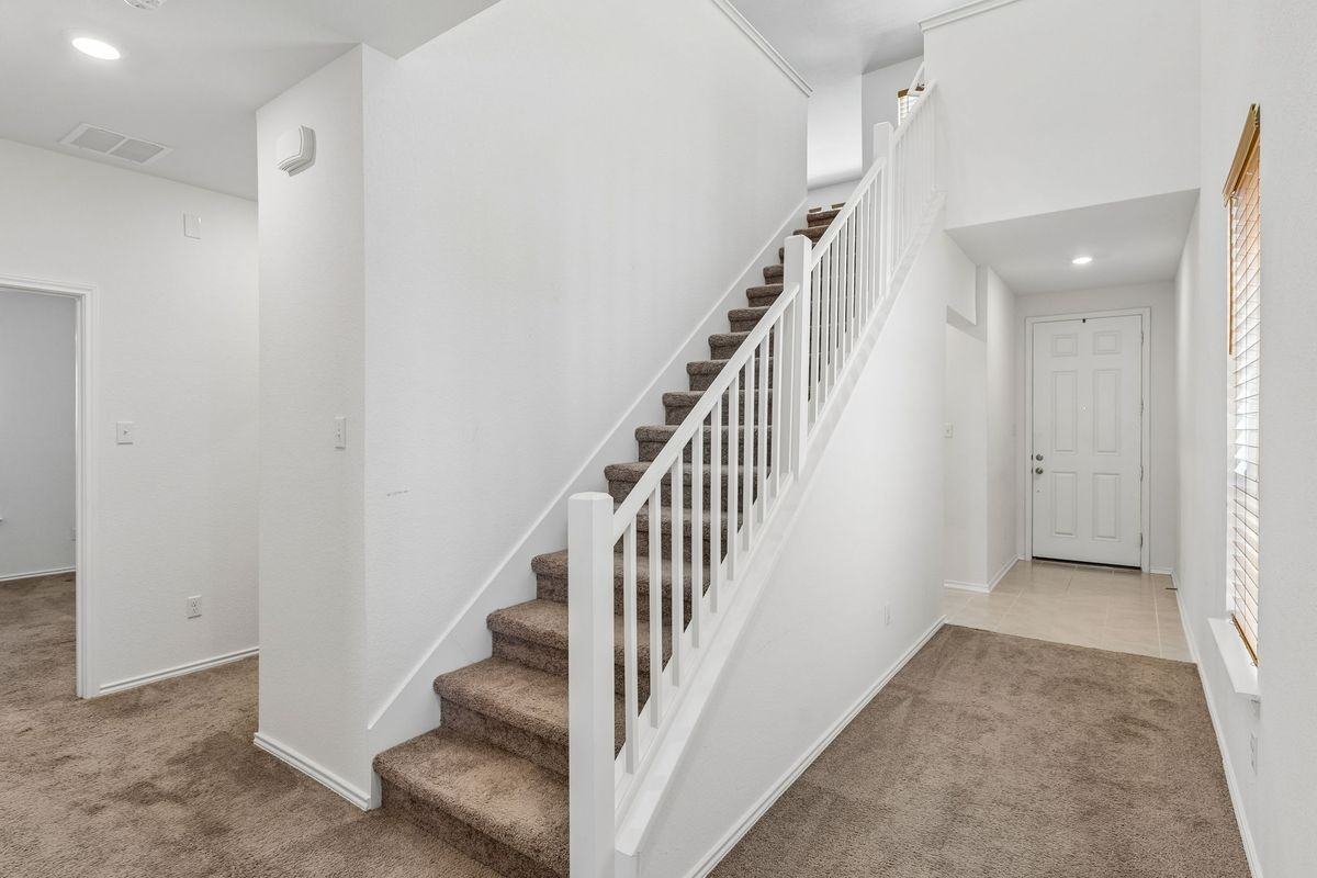 4481 Acerno St - Photo 7 of 50