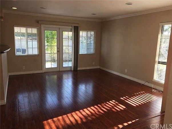 21791 Lake Vista Dr - Photo 2 of 4
