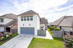8543 Landau Dr - Photo 1 of 1
