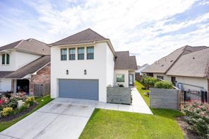 featured image of 8543 Landau Dr