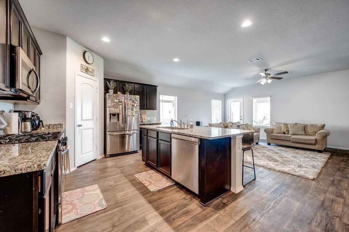 22635 Busalla Trl - Photo 5 of 15