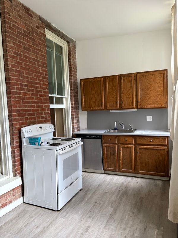 1918 5th Ave - Photo 5 of 7