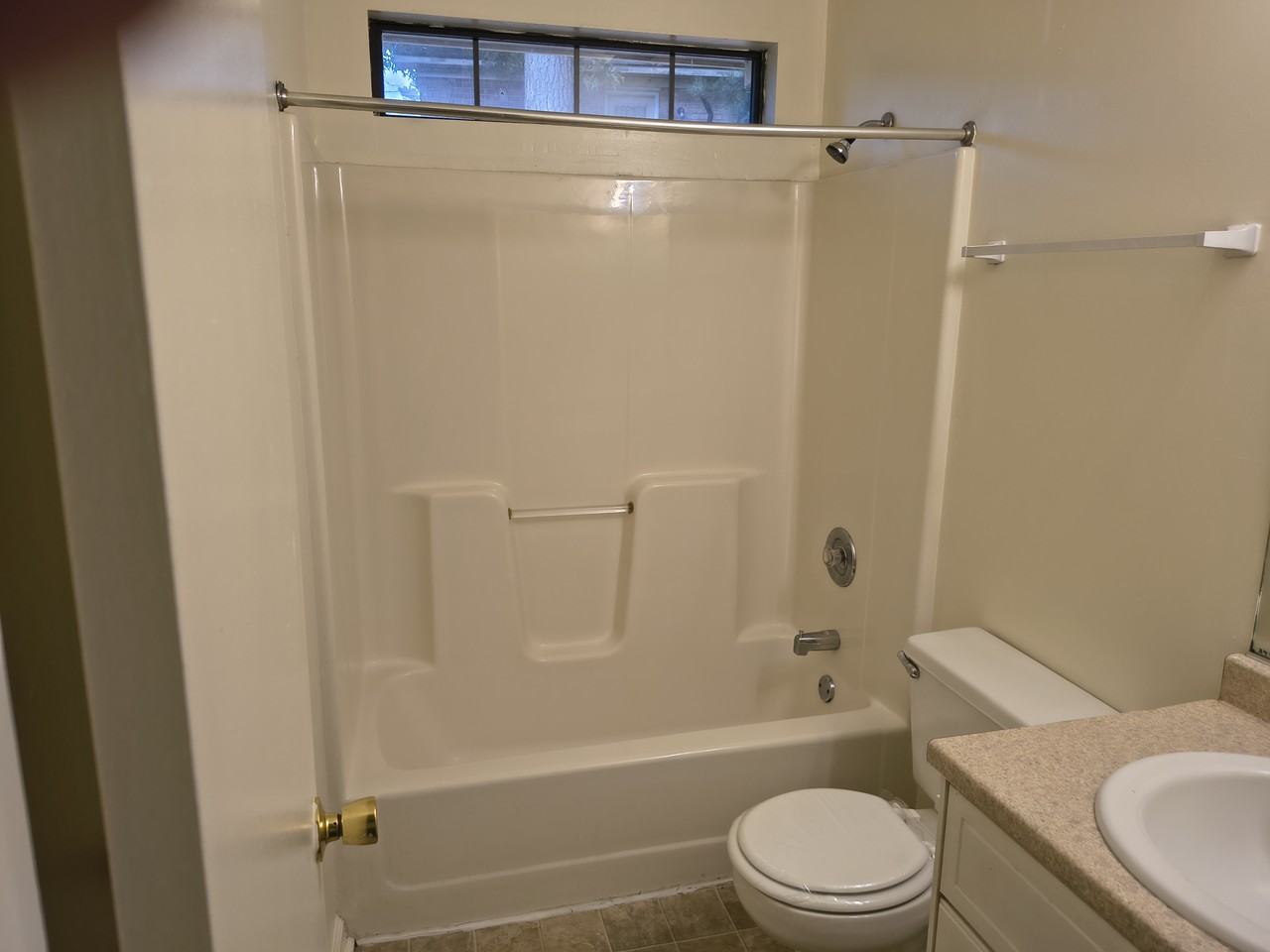 2304 Roundup Dr - Photo 7 of 15
