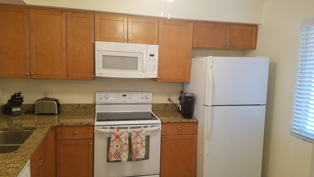 1075 Foxfire Lane #309 - Photo 3 of 12
