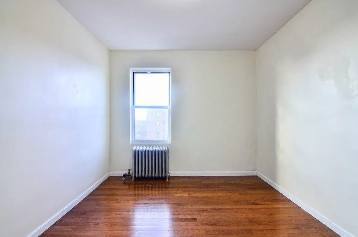 41-45 52nd Street #2D - Photo 2 of 7