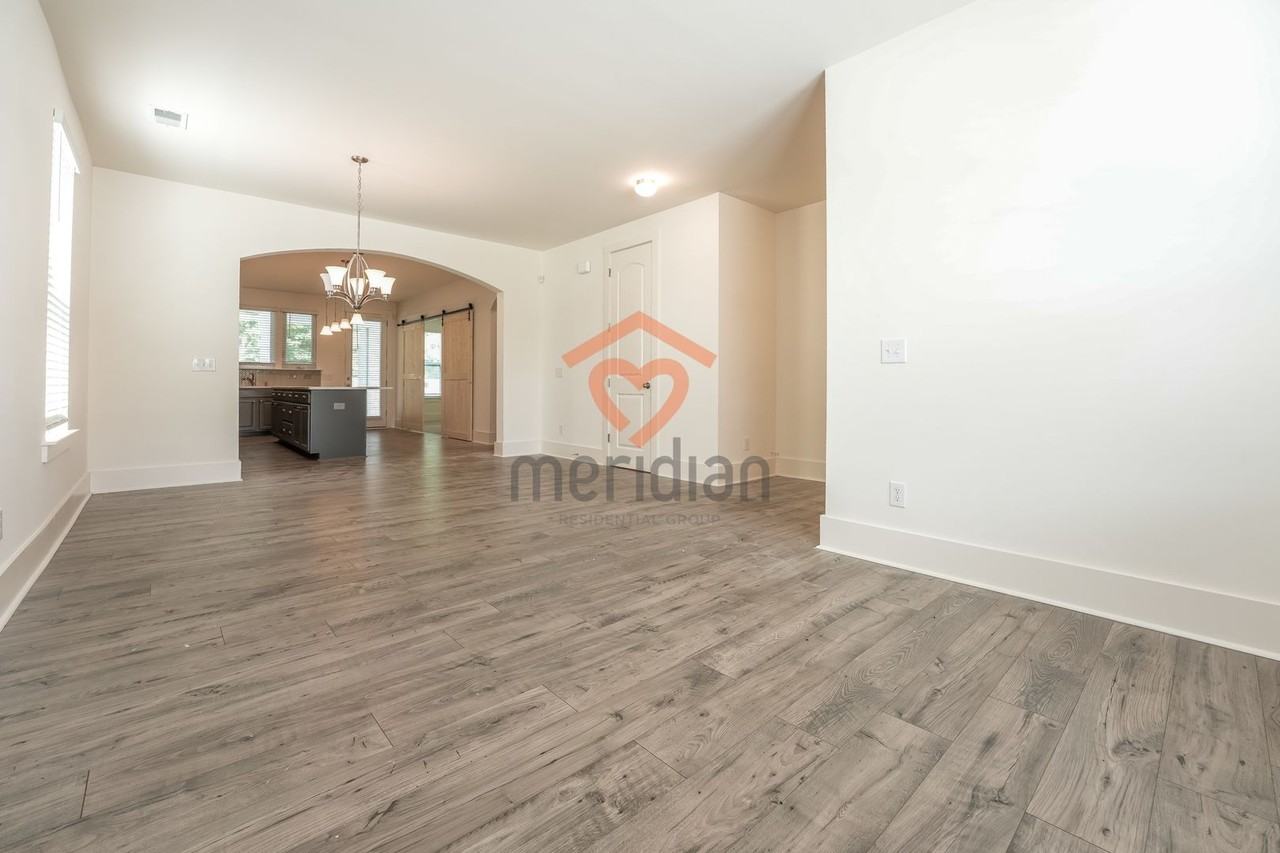 1088 Magnolia Warbler Way - Photo 4 of 22