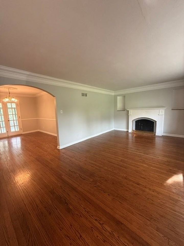 4 Girard Dr - Photo 5 of 20