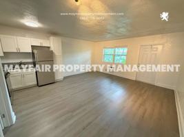 featured image of 240 Sw 8th St