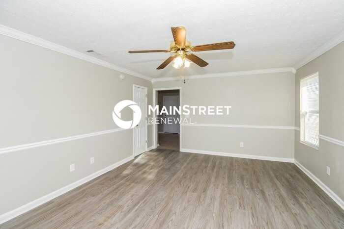 265 Willow Springs Dr - Photo 3 of 15