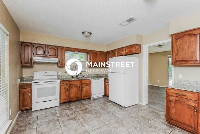 4014 Orchard Hill Dr - Photo 4 of 16