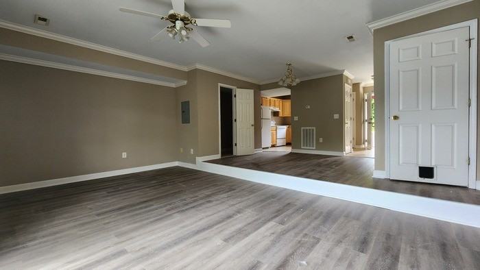 2201 Cherokee Rd #15 - Photo 3 of 8