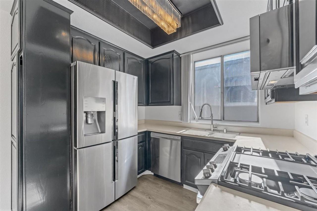 1175 E. Ocean Blvd - Photo 6 of 24