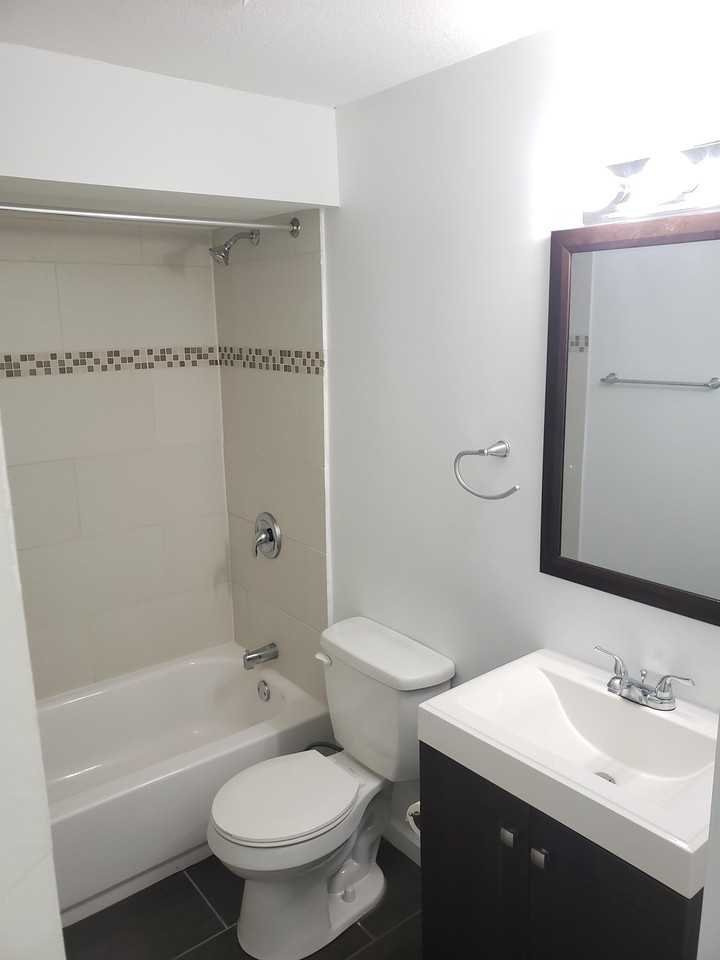 Mission Park Apartments - Photo 3 of 37