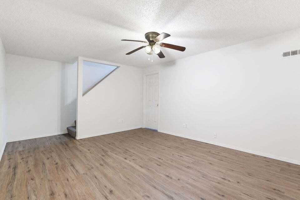 The Grove Townhomes - Photo 7 of 24