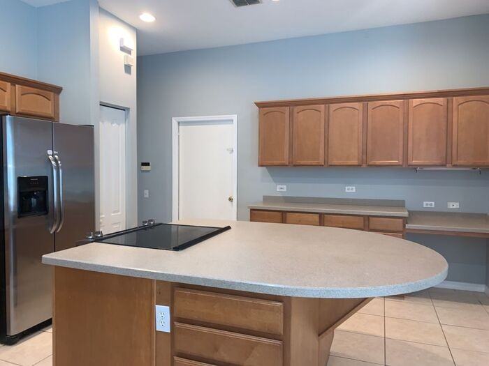 19226 Autumn Woods Ave - Photo 5 of 33