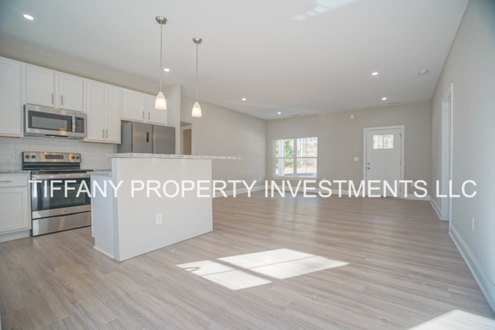 242 Acorn Acres Rd - Photo 3 of 17