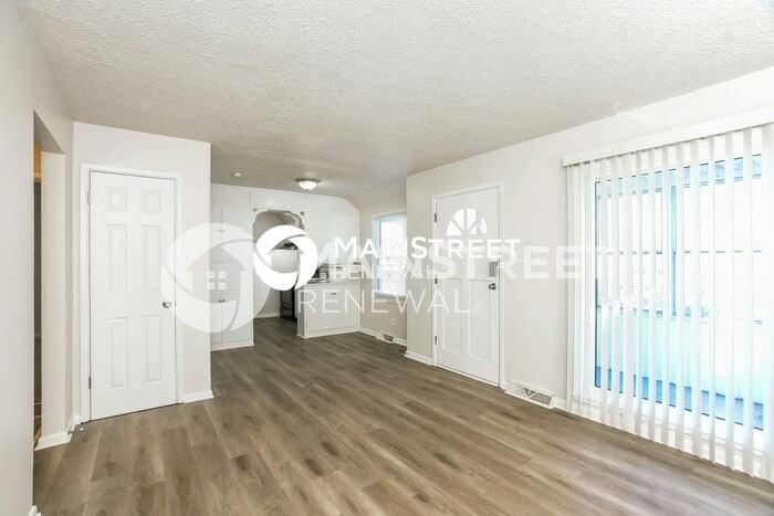 5225 E 20th Pl - Photo 6 of 17