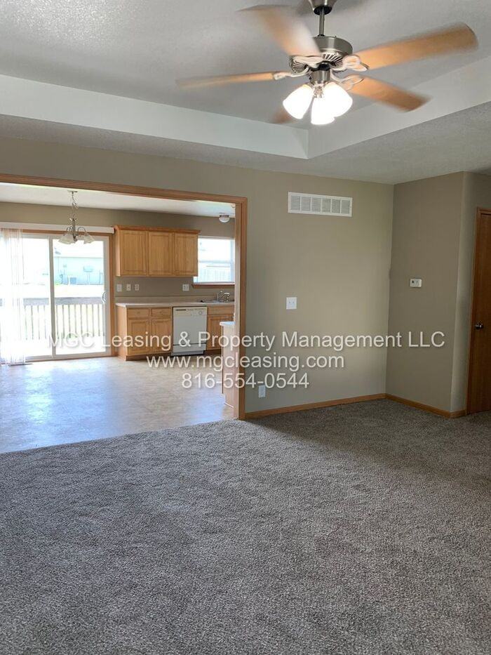 211 Birdie Dr - Photo 6 of 16