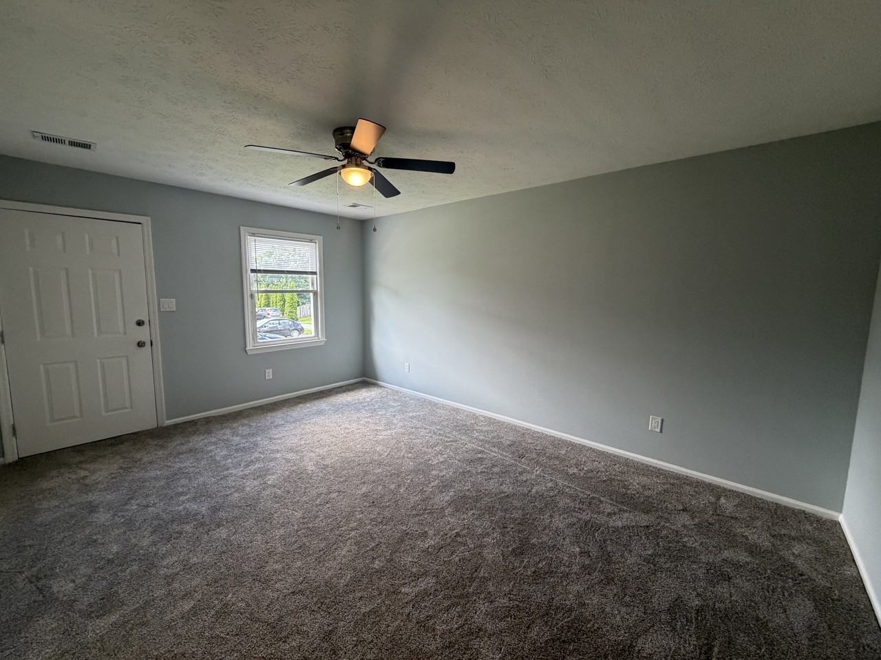 3230 B Aqueduct Drive - Photo 5 of 10
