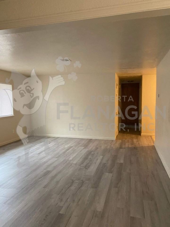 3545 M St - Photo 5 of 11