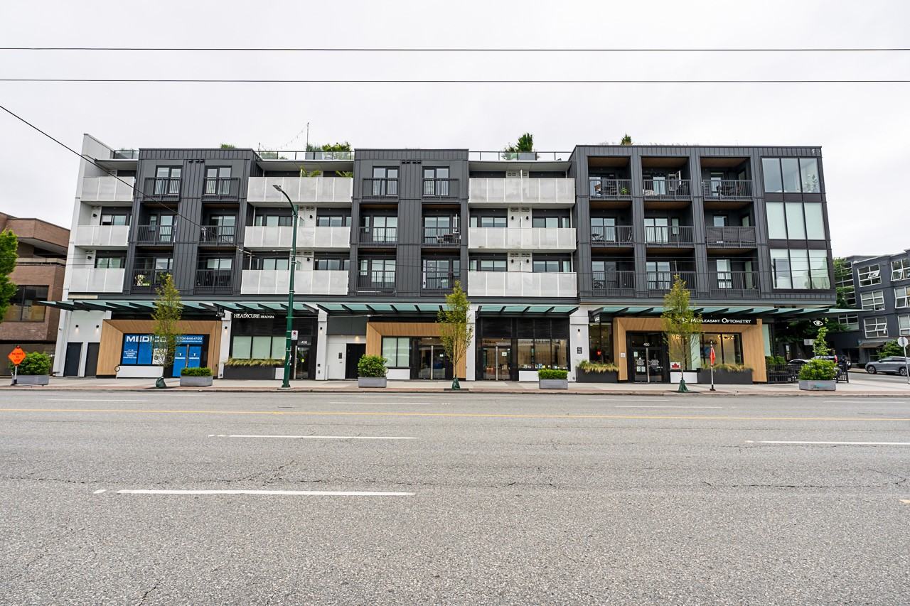 2520 Guelph Street - Photo 3