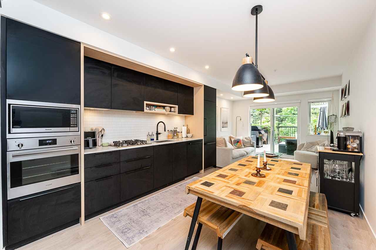2520 Guelph Street - Photo 8