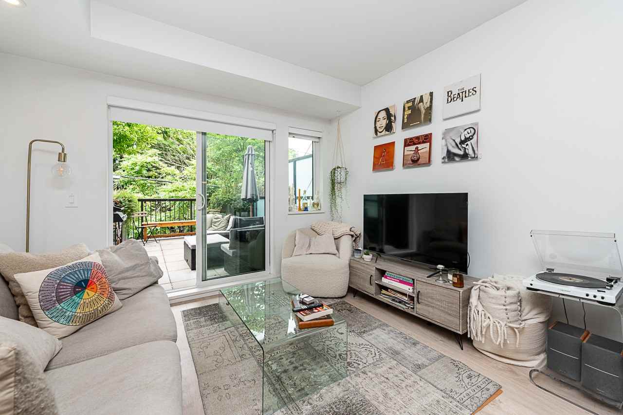 2520 Guelph Street - Photo 20