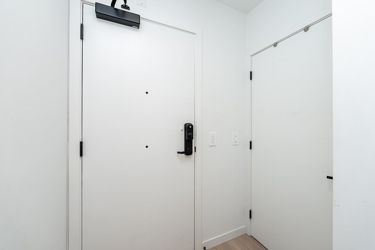 2520 Guelph Street - Photo 25