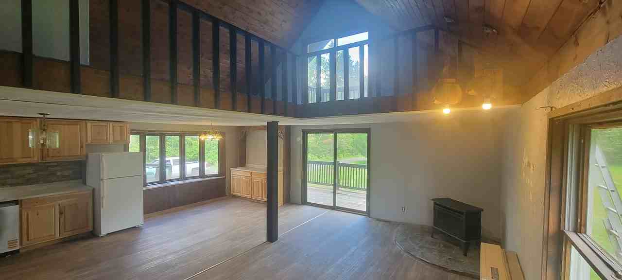 3955 Union Street - Photo 6 of 21