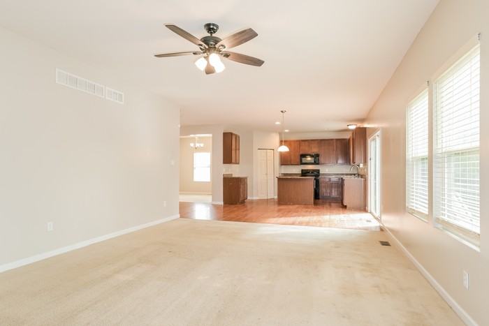 2710 Valley Brook Dr - Photo 3 of 17
